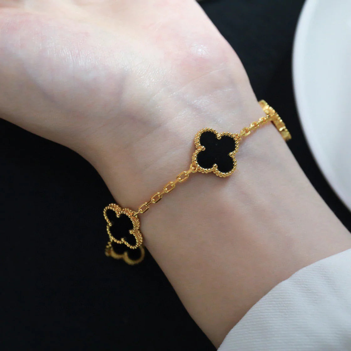 [⭐JeweliWhal] CLOVER 5 MOTIF ONYXS BRACELET COLLECTION