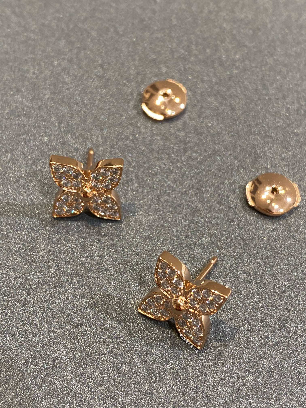 [⭐JeweliWhal]STAR DIAMOND EARRINGS
