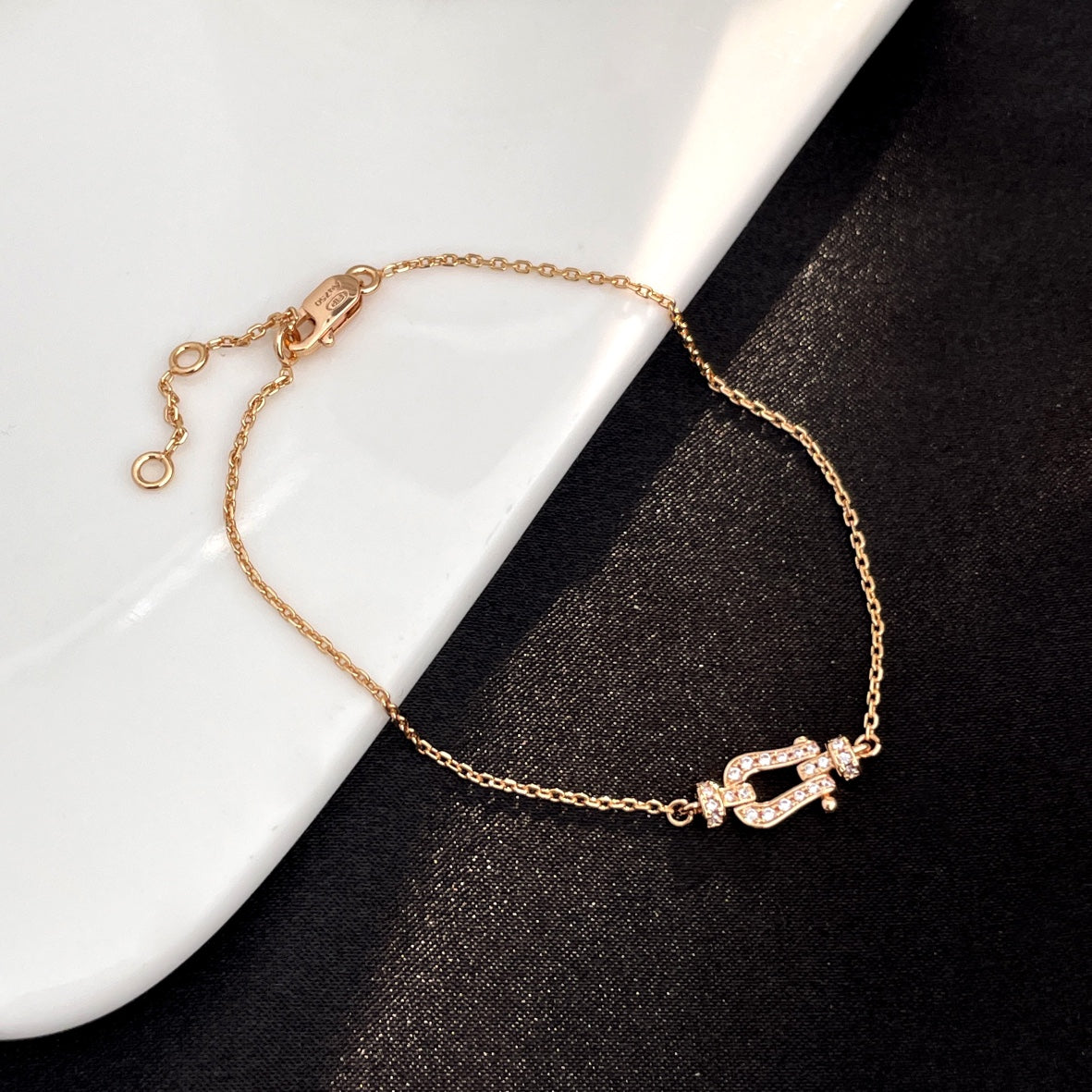 [⭐JeweliWhal]FORCE 10 FULL DIAMOND BUCKLE CHAIN LINK MINI MODEL