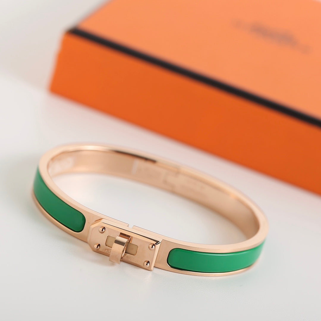 [⭐JeweliWhal]HM KELLY GREEN BRACELET